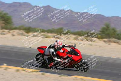 media/Oct-01-2023-SoCal Trackdays (Sun) [[4c570cc352]]/Turn 7 Inside (11am)/